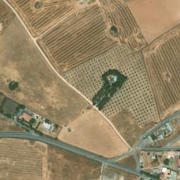 Satellite imagery of Antigua Universidad Renacentista, ES