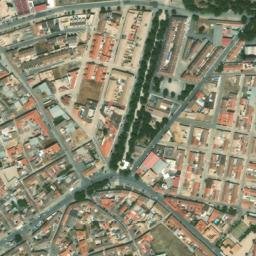 Satellite imagery of Antigua Universidad Renacentista, ES