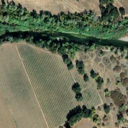 Satellite imagery of Blue Cliffs, US