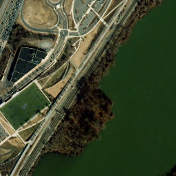 Satellite imagery of Gravelly Point, US