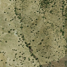 Satellite imagery of El Mesto, ES