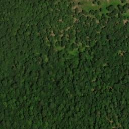 Satellite imagery of Güəzinklitəpə Dağı, AZ