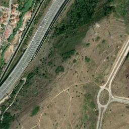 Satellite imagery of Toca Dos Dinossauros, PT