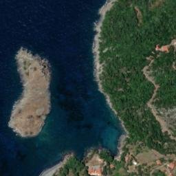 Satellite imagery of Ákra Sarakíniko, GR