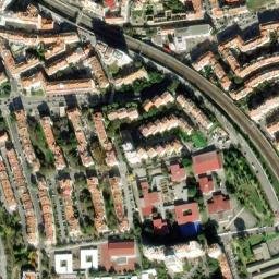 Satellite imagery of Aqueduto Das Aguas Livres, PT