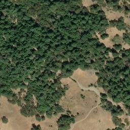 Satellite imagery of Lyle Ridge, US