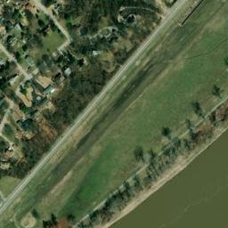 Satellite imagery of C 323 — NGS JC1182 — St. Louis, US, US