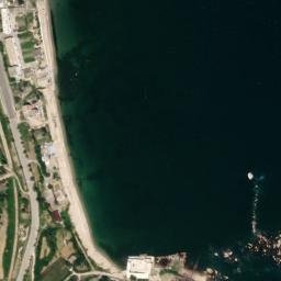 Satellite imagery of Hŭin-bawi, KP