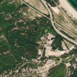 Satellite imagery of Hŭin-bawi, KP