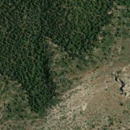 Satellite imagery of Peña Blanca, ES