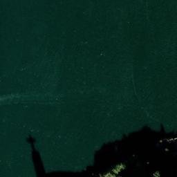 Satellite imagery of Ponte Vinte e Cinco de Abril, PT