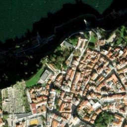 Satellite imagery of Ponte Vinte e Cinco de Abril, PT