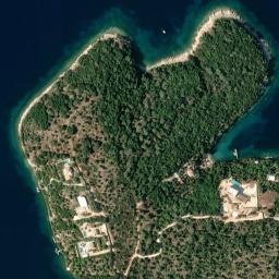 Satellite imagery of Ákra Makryá, GR