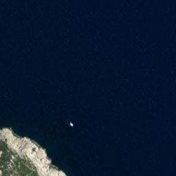 Satellite imagery of Ákra Kýmis, GR
