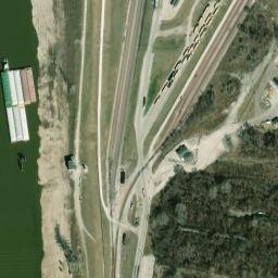Satellite imagery of N 323 — NGS JC1172 — St. Louis, US, US