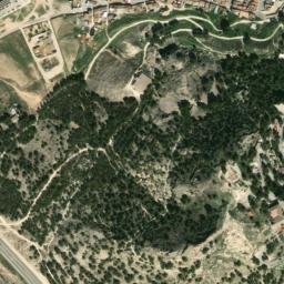 Satellite imagery of Castillo de Yecla, ES