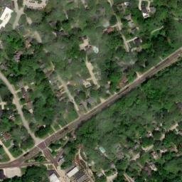 Satellite imagery of Q 311 — NGS JC0217 — Webster Groves, US, US
