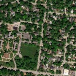 Satellite imagery of J 205 — NGS JC0215 — Webster Groves, US, US