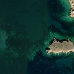 Satellite imagery of Garen Rocks, TR