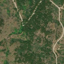 Satellite imagery of Kómvou Ráchi, GR