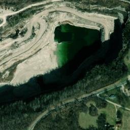 Satellite imagery of T 284 — NGS JC1142 — Cahokia, US, US