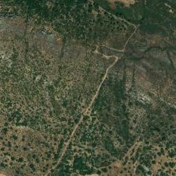 Satellite imagery of Puerto Urraco, ES