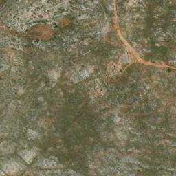 Satellite imagery of Tsoumpáres, GR