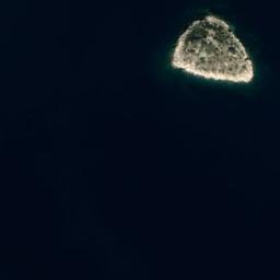 Satellite imagery of Vráchos Gkrávaris, GR