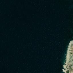 Satellite imagery of Vráchoi Koumanoú Pétra, GR