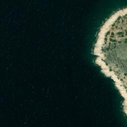 Satellite imagery of Ákra Pýrgos, GR