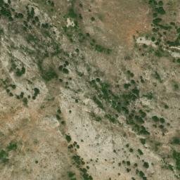 Satellite imagery of Tsagkári, GR