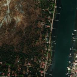 Satellite imagery of Ákra Tourlída, GR