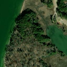 Satellite imagery of Swan Point, US