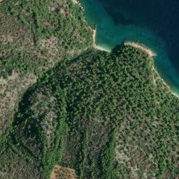 Satellite imagery of Ákra Kálamos, GR