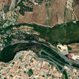 Satellite imagery of Le Porte Ubiche di Gerace, IT