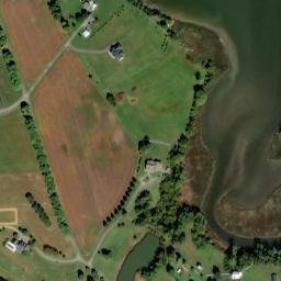 Satellite imagery of Fox Point, US