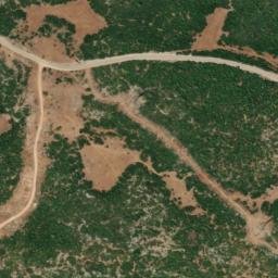 Satellite imagery of Ráchi Krýou Pigadioú, GR
