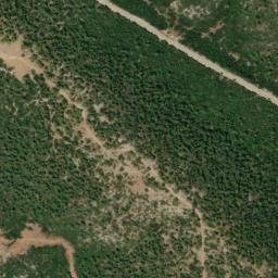 Satellite imagery of Ráchi Krýou Pigadioú, GR