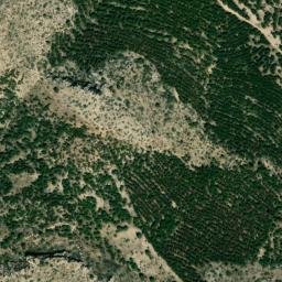 Satellite imagery of Peña Jarota, ES