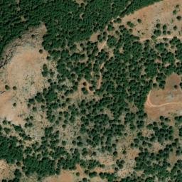 Satellite imagery of Roble Hermosa, ES