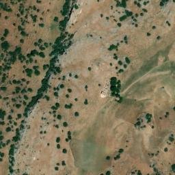 Satellite imagery of Roble Hermosa, ES