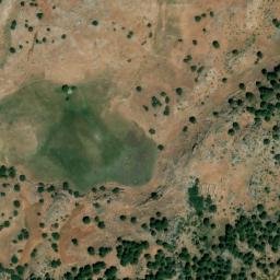 Satellite imagery of Roble Hermosa, ES