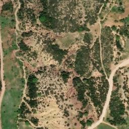 Satellite imagery of Megála Déndra, GR