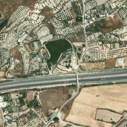 Satellite imagery of Restos de la antigua muralla y torre, ES