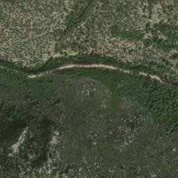 Satellite imagery of Ráchi Ntóskouri, GR