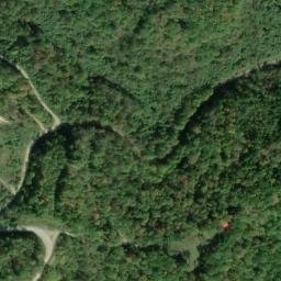 Satellite imagery of Queens Ridge, US