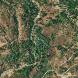 Satellite imagery of Castello dei Carafa, IT