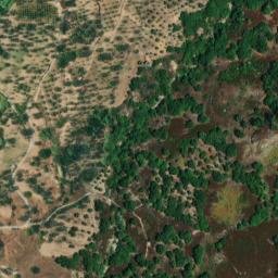 Satellite imagery of Castello dei Carafa, IT