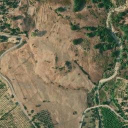 Satellite imagery of Castello dei Carafa, IT