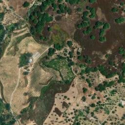 Satellite imagery of Castello dei Carafa, IT